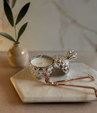 Load image into Gallery viewer, The Fleur